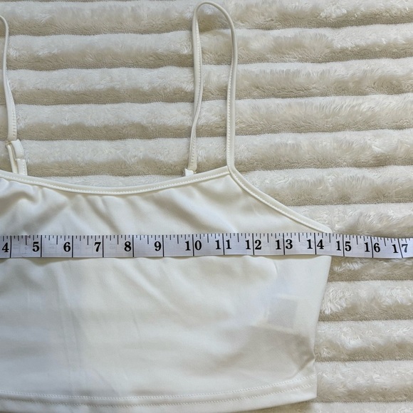 4/25$ SHEIN Two Piece Set Cropped Tank Top and High Rise Floral Pants Medium - Picture 5 of 10